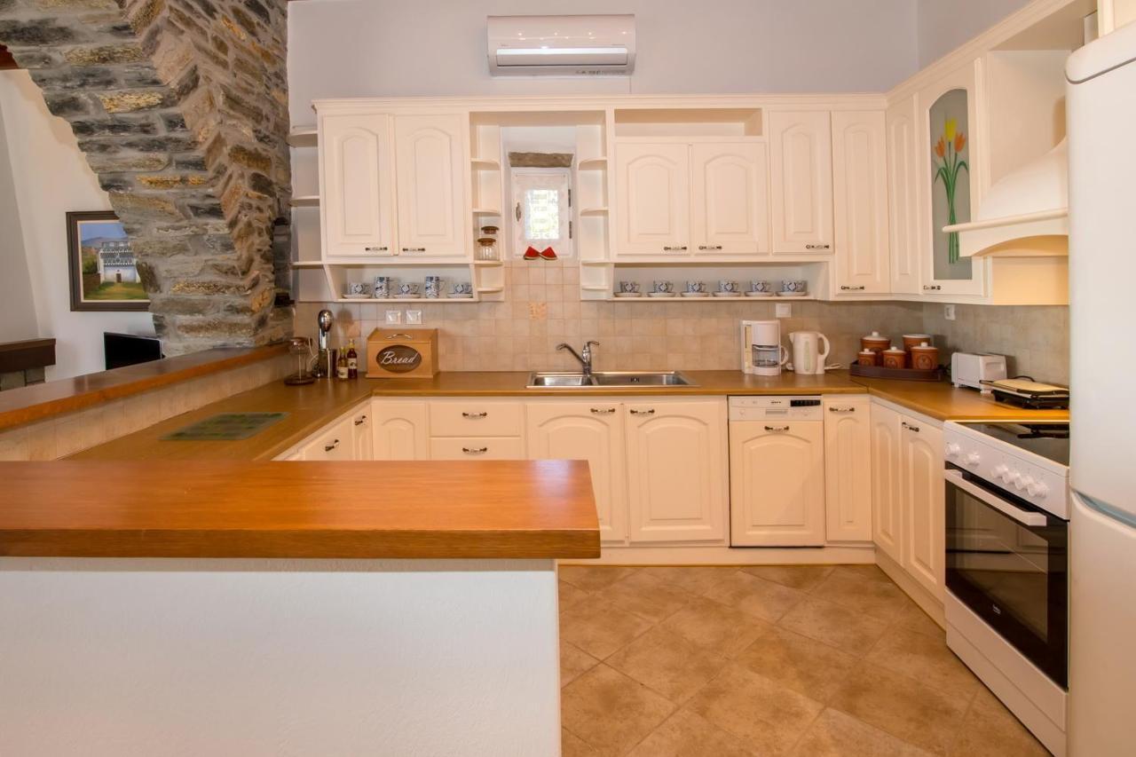 Villa Adele Arnados Екстериор снимка